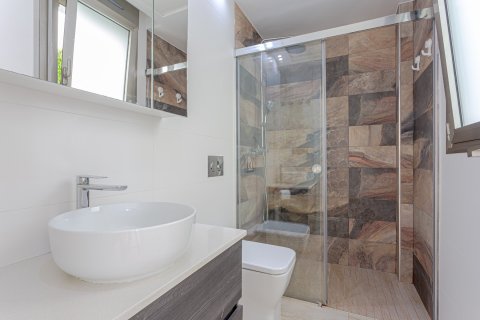 Huvila myytävänä Alicante, Espanja, 4 makuuhuonetta, 149 m2 No. 144560 - kuva 19