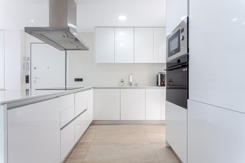 Huvila myytävänä Alicante, Espanja, 4 makuuhuonetta, 149 m2 No. 144560 - kuva 9