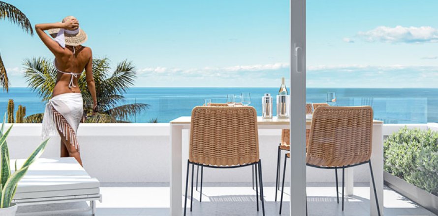 Huoneisto Villajoyosa, Alicante, Espanja 2 makuuhuonetta, 122 m2 No. 145620