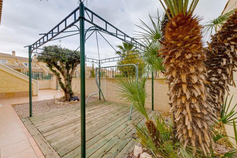 Bungalow for sale in Los Altos, Alicante, Spain 5 bedrooms, 350 sq.m. No. 165345 - photo 10