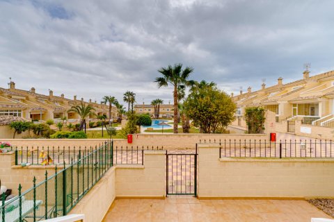 Bungalow for sale in Los Altos, Alicante, Spain 5 bedrooms, 350 sq.m. No. 165345 - photo 7