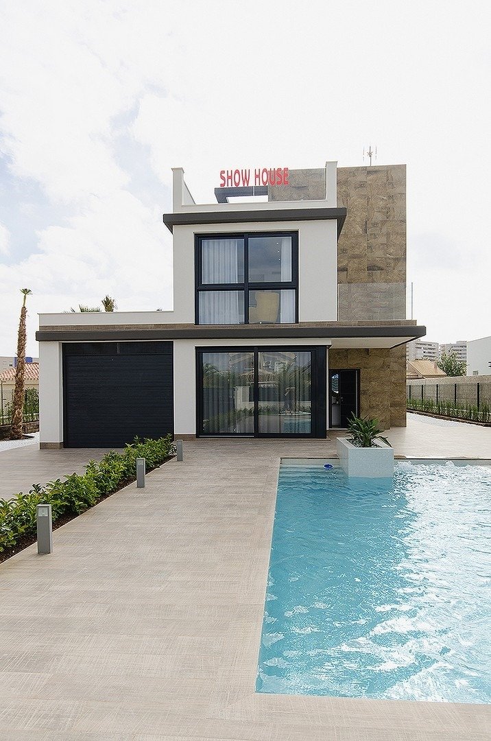Villa à Campoamor, Alicante, Espagne 4 chambres, 157 m2 No. 76011