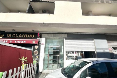 Wohnung zum Verkauf in Torrevieja, Alicante, Spanien 3 Schlafzimmer, 93 m2 Nr. 155653 - Foto 2