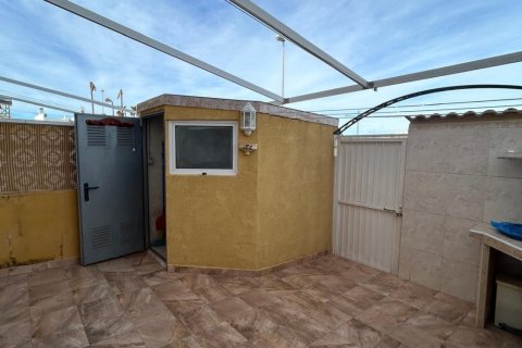 Villetta a schiera in vendita a Punta Prima, Alicante, Spagna 2 camere da letto, 80 mq. N° 155651 - foto 13