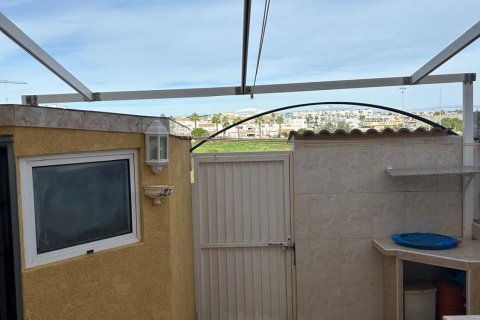 Villetta a schiera in vendita a Punta Prima, Alicante, Spagna 2 camere da letto, 80 mq. N° 155651 - foto 19