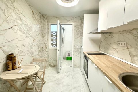 Wohnung zum Verkauf in Torrevieja, Alicante, Spanien 3 Schlafzimmer, 90 m2 Nr. 155652 - Foto 6