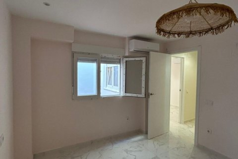 Appartamento in vendita a Torrevieja, Alicante, Spagna 3 camere da letto, 111 mq. N° 155648 - foto 8