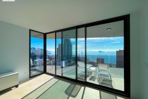 Apartment à vendre à Benidorm, Alicante, Espagne, 2 chambres, 180 m2 No. 165321 - photo 1