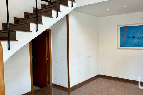 Аренда офиса в Молле-дель-Вальес, Барселона, Испания 170м2 №154345 - фото 3