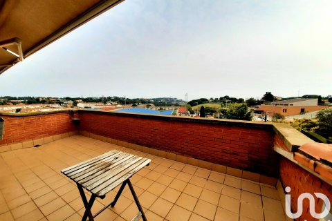 Talo vuokrattavana Sant Vicenc De Montalt, Barcelona, Espanja, 3 makuuhuonetta, 190 m2 No. 154350 - kuva 14