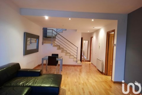 Talo vuokrattavana Sant Vicenc De Montalt, Barcelona, Espanja, 3 makuuhuonetta, 190 m2 No. 154350 - kuva 2