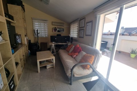 Dzīvoklis pārdošanā Les Roquetes, Barcelona, Spānijā 3 istabas, 123 m2 Nr. 153424 - attēls 2