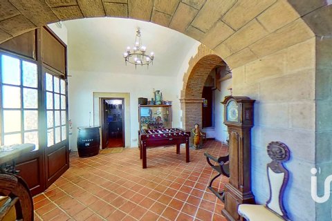 Dom w Barcelona, Hiszpania 13 sypialni, 1059 mkw. nr 153423 – zdjęcie 6