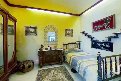 Huvila myytävänä Montblanc, Tarragona, Espanja, 6 makuuhuonetta, 934 m2 No. 153421 - kuva 19