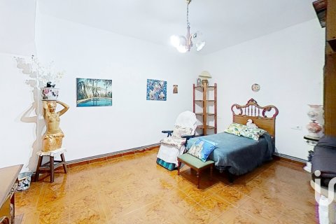 Huvila myytävänä Montblanc, Tarragona, Espanja, 6 makuuhuonetta, 934 m2 No. 153421 - kuva 30