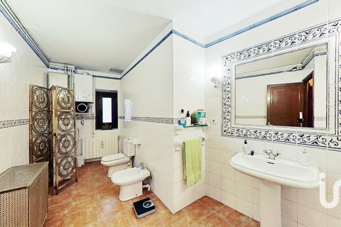 Huvila myytävänä Montblanc, Tarragona, Espanja, 6 makuuhuonetta, 934 m2 No. 153421 - kuva 13