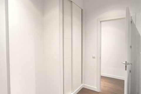 Apartment à vendre à Madrid, Espagne, 1 chambre, 56 m2 No. 188168 - photo 9