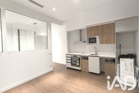 Apartment à vendre à Madrid, Espagne, 1 chambre, 56 m2 No. 188168 - photo 2