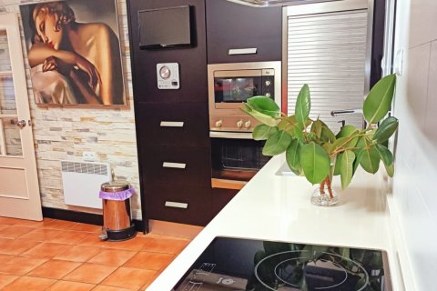 Villa for sale in Ecija, Seville, Spain 3 bedrooms, 192 sq.m. No. 188169 - photo 28