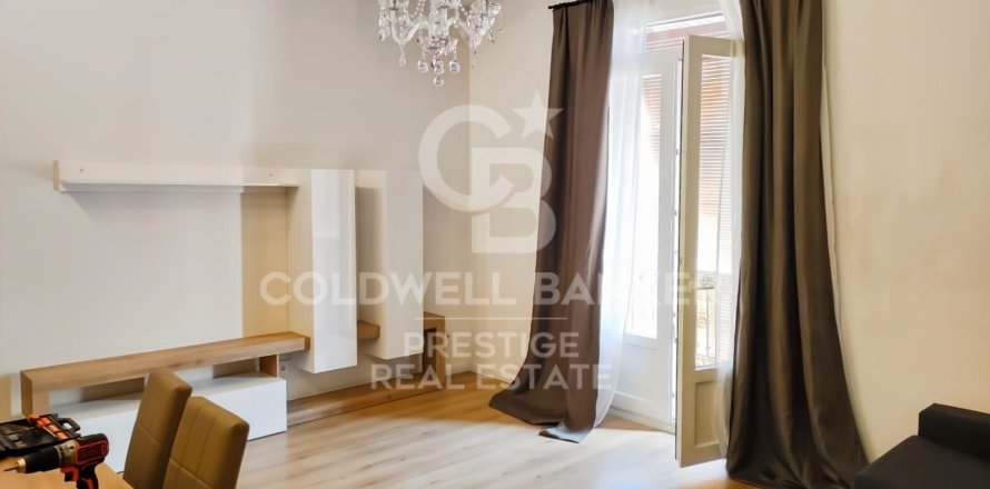 Apartamento en Barcelona, España 5 dormitorios, 281 m2 No. 158323
