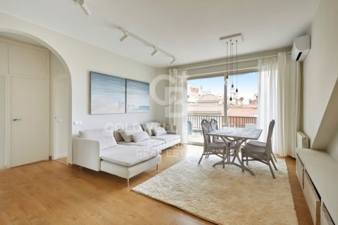 Apartment à vendre à Barcelona, Espagne, 2 chambres, 90 m2 No. 158324 - photo 2