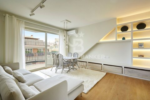 Продажа квартиры в Барселона, Испания 2 спальни, 90м2 №158324 - фото 4