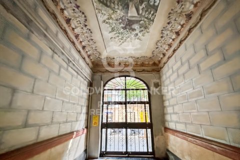 Продажа квартиры в Барселона, Испания 6 спален, 168м2 №158319 - фото 15