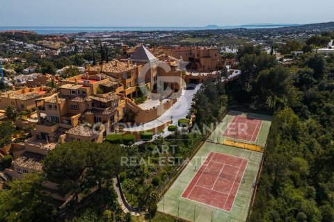 Huoneisto myytävänä Marbella, Malaga, Espanja, 4 makuuhuonetta, 215 m2 No. 158322 - kuva 22