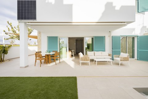 Bungalowi myytävänä Pilar de la Horadada, Alicante, Espanja, 3 makuuhuonetta, 78 m2 No. 135857 - kuva 21