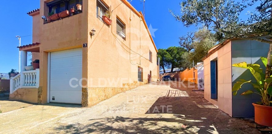 House in Roses, Girona, Spain 4 bedrooms, 169 sq.m. No. 160172