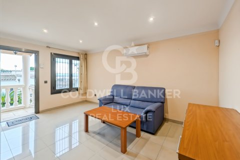 House for sale in Roses, Girona, Spain 4 bedrooms, 169 sq.m. No. 160172 - photo 11