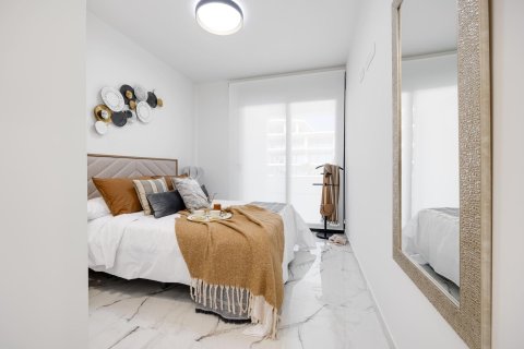 Apartamento en venta en San Miguel de Salinas, Alicante, España 2 dormitorios, 70 m2 No. 135311 - foto 22