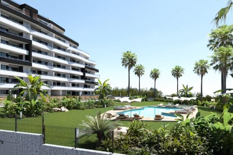 Huoneisto myytävänä San Miguel de Salinas, Alicante, Espanja, 2 makuuhuonetta, 70 m2 No. 135310 - kuva 1