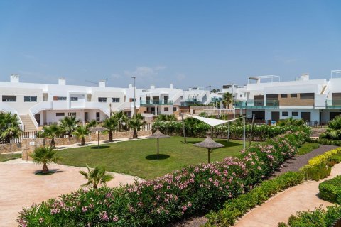 Bungalowi myytävänä Vistabella, Alicante, Espanja, 2 makuuhuonetta, 75 m2 No. 142087 - kuva 2