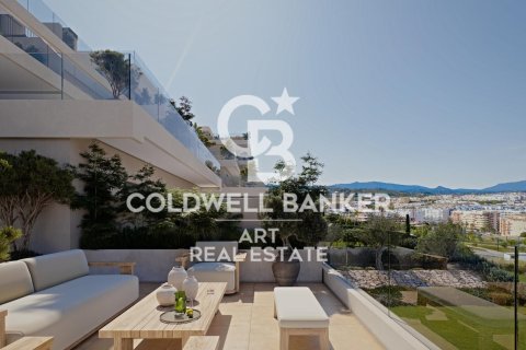 Takvåning i Estepona, Malaga, Spanien 3 sovrum, 195 kvm. Nr. 159103