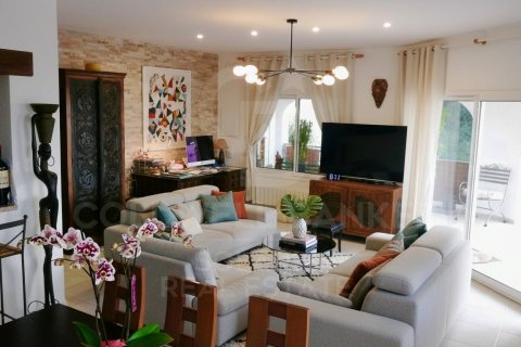 Villa à vendre à Benissa, Alicante, Espagne, 6 chambres, 250 m2 No. 178746 - photo 7