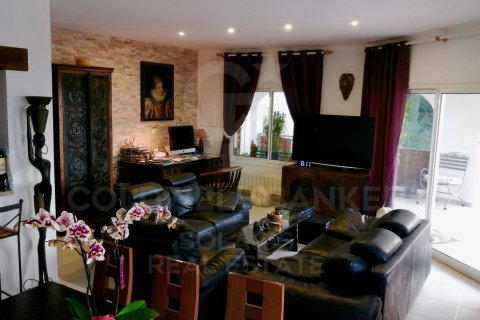 Villa à vendre à Benissa, Alicante, Espagne, 6 chambres, 250 m2 No. 178746 - photo 8