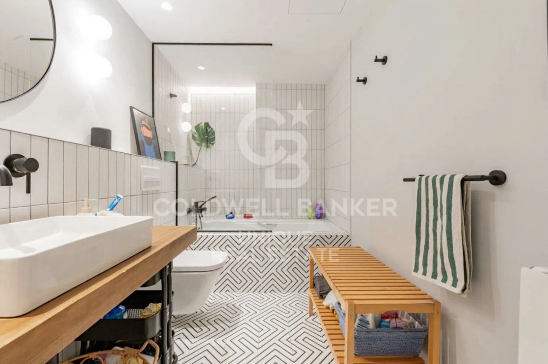 Wohnung in Madrid, Spanien 2 Schlafzimmer, 146 m2 Nr. 178747