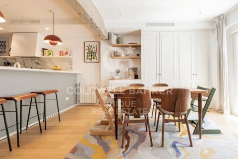 Apartment à vendre à Madrid, Espagne, 2 chambres, 146 m2 No. 178747 - photo 8