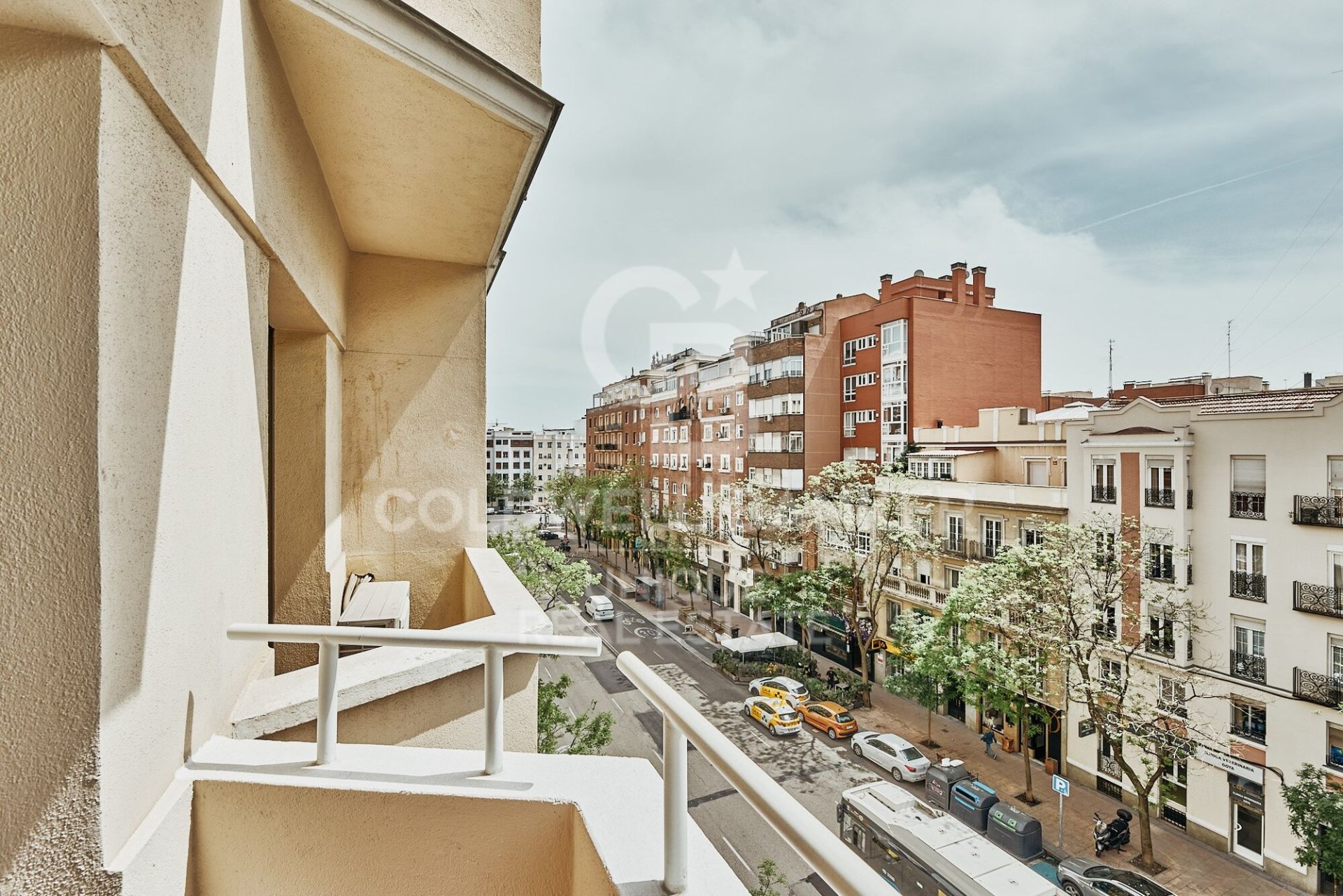 Apartament w Madrid, Hiszpania 3 sypialnie, 146 mkw. nr 178748