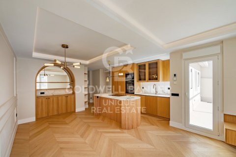 Penthouse à vendre à Madrid, Espagne, 2 chambres, 117 m2 No. 178749 - photo 8