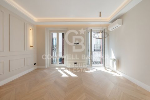 Apartment à vendre à Madrid, Espagne, 1 chambre, 54 m2 No. 178752 - photo 4