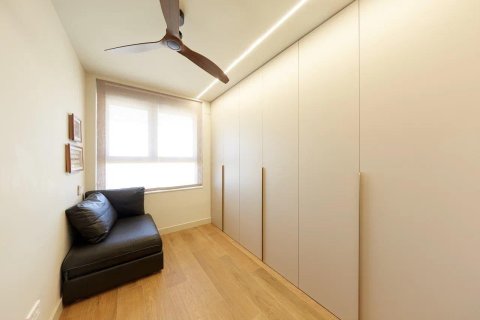 Apartment à louer à Alicante, Espagne, 100 m2 No. 165813 - photo 16