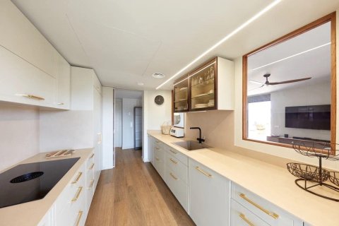 Apartment à louer à Alicante, Espagne, 100 m2 No. 165813 - photo 8