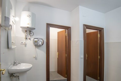 Ofiss īrēšanai El Berron, Asturias, Spānijā 456 m2 Nr. 188522 - attēls 10