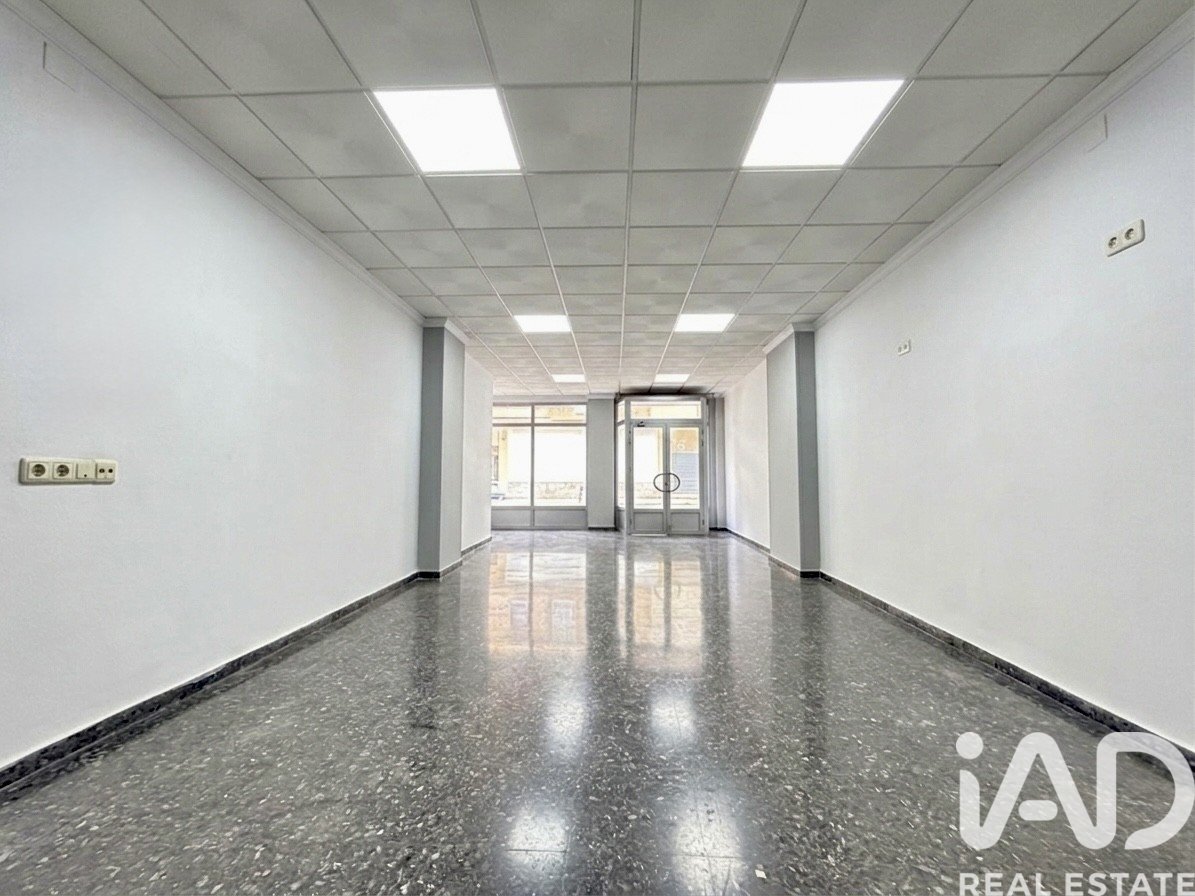 Commercial property à Cieza, Murcia, Espagne 2 chambres, 120 m2 No. 188520