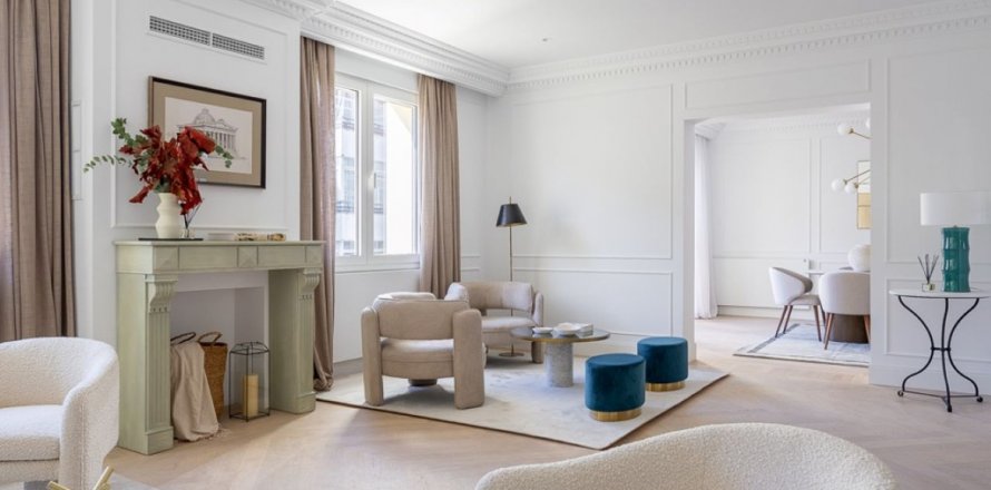 Appartamento Madrid, Spagna 3 camere da letto, 323 mq. N° 106099