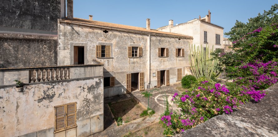 Radhus i Campos, Mallorca, Spanien 2179 kvm. Nr. 146538