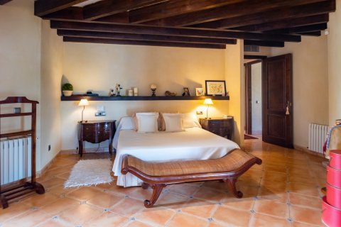 Villa for sale in Puntiro, Mallorca, Spain 5 bedrooms, 690 sq.m. No. 143788 - photo 12
