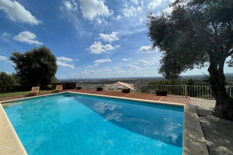 Villa for sale in Bunyola, Mallorca, Spain 5 bedrooms, 290 sq.m. No. 143785 - photo 3